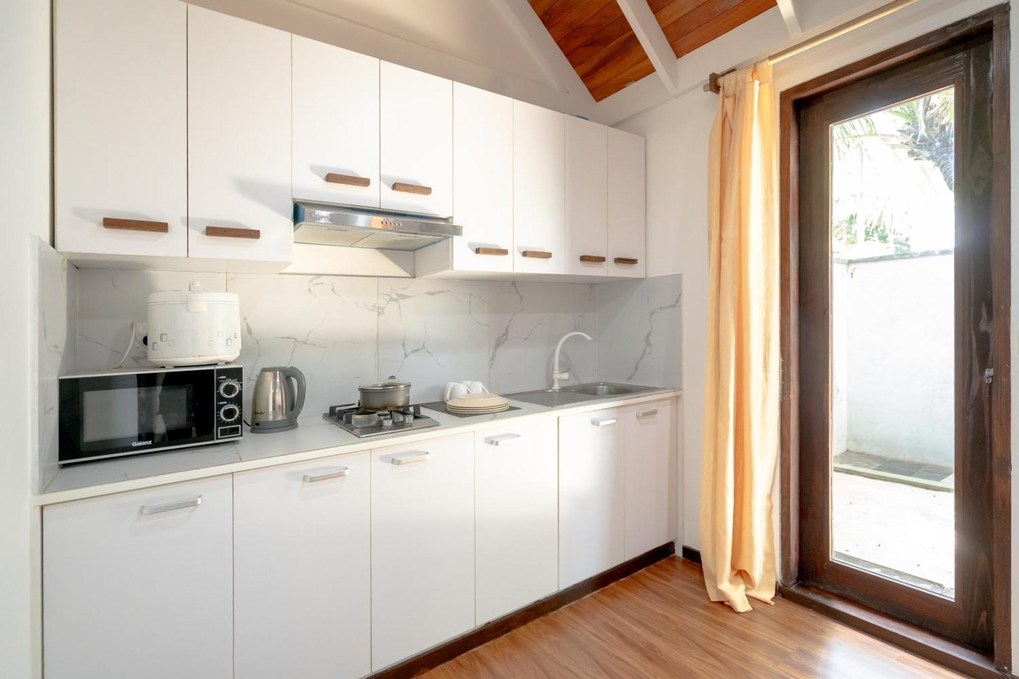 Brickwood Ganduvaru Private Villas Rasdhoo Exterior photo