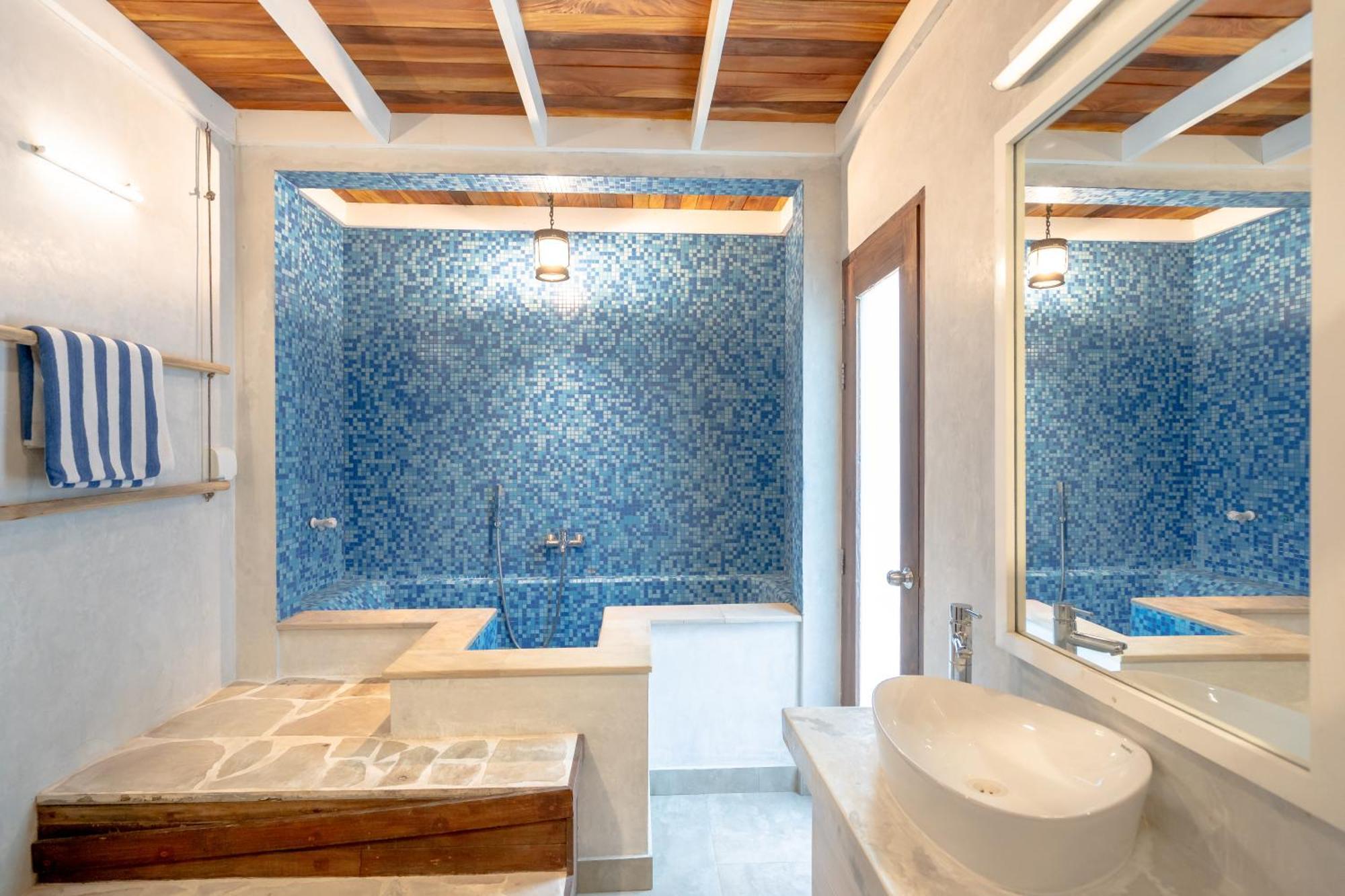 Brickwood Ganduvaru Private Villas Rasdhoo Exterior photo